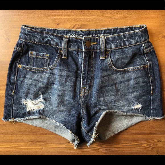 High Rise Denim Shorts - Picture 2 of 4